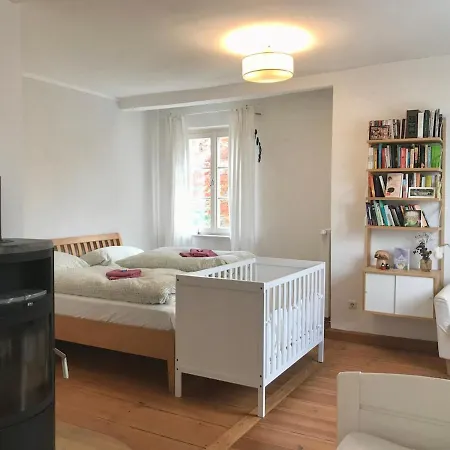 Seminarhaus Lunamera Ihr Rueckzugsort Im Herzen Des Steigerwalds Nyaraló Burgwindheim